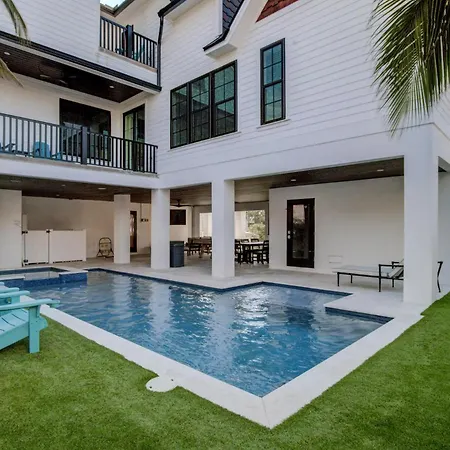 Cloud Nine On Pine Villa